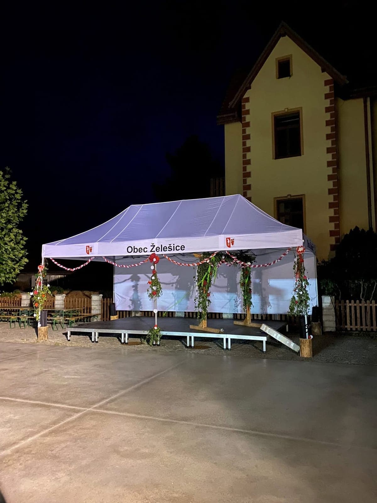 Party stan pořízený z dotace MAS Bobrava
