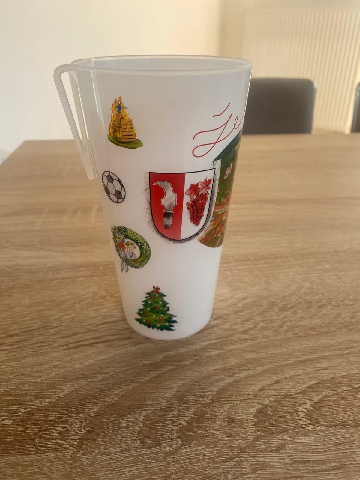 Kelímky se znakem obce